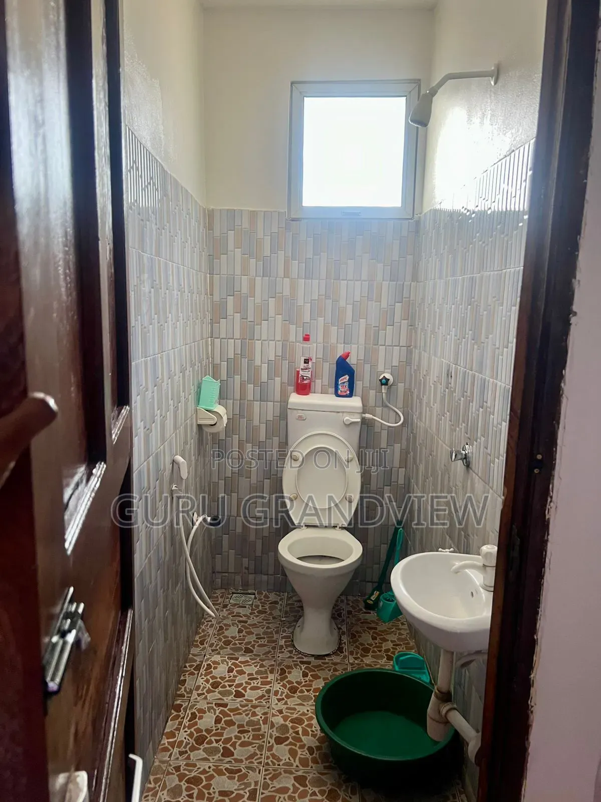 Mombasa CBD 1bedroom Airbnb Mwembe in Moi Avenue (Msa)