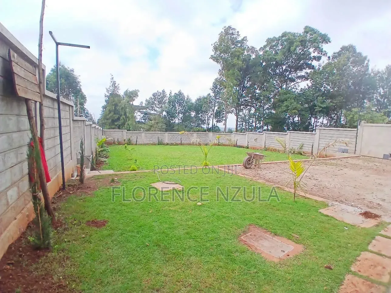 5bdrm Mansion in Rise, Kerarapon for sale in Kerarapon