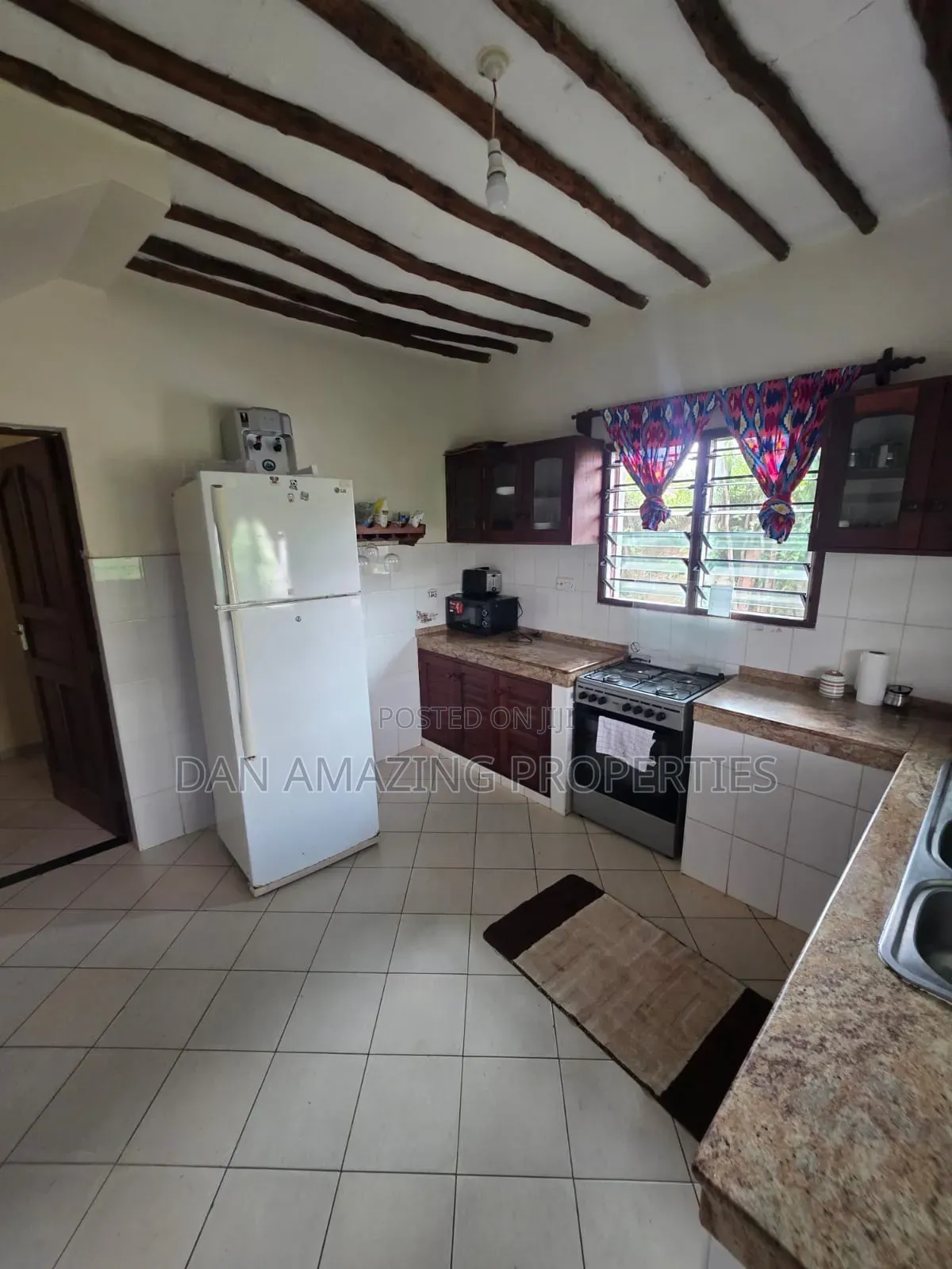 Furnished 6bdrm Villa in Kanuu Area, Diani for sale in Diani