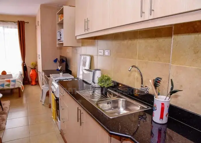 Lofty Modern Studios Apartment Nairobi West Opp Nyayo Staduim in Madaraka