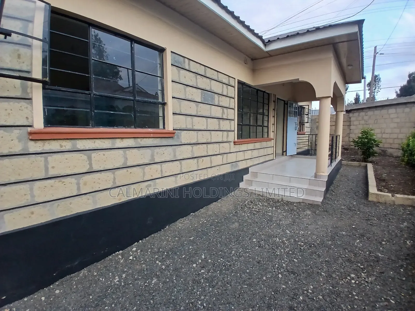 Furnished 3bdrm Bungalow in Matasia for sale in Matasia