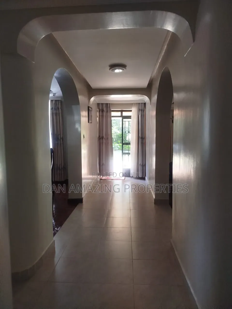 6bdrm Maisonette in Karen On 1 Acre, Hardy for sale in Hardy
