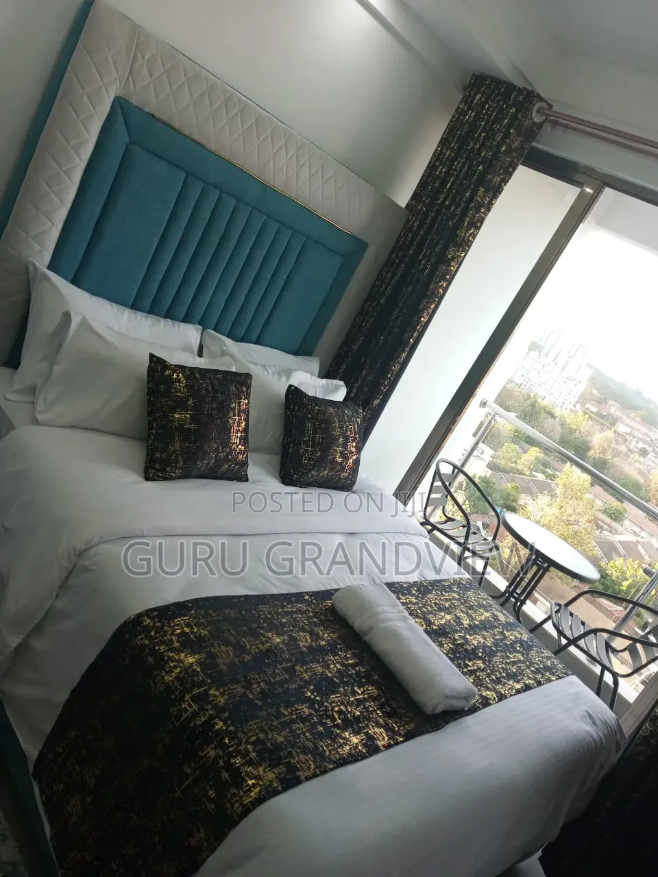 Lavington Studio Airbnb in Valley Arcade