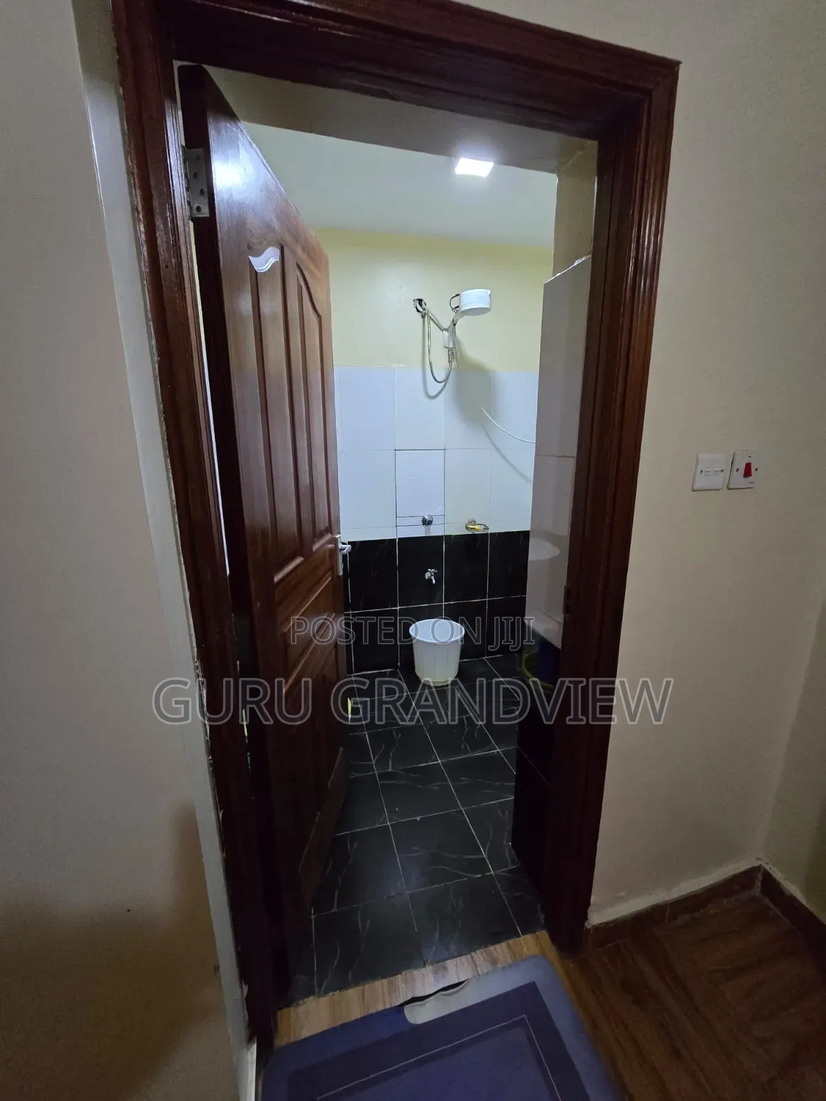 Garden City 2 Bedroom Executive Airbnb in Thome