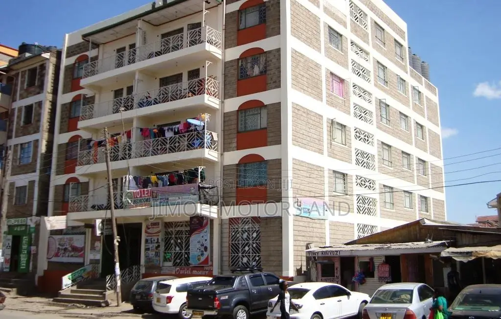 Find Your Dream Flat for Sale - Start Your Search Today! in Parklands/Highridge