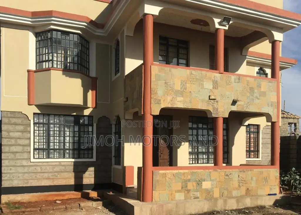 Kamakis Maisonette - Perfect 2-Bedroom Home for Sale Now! in Parklands/Highridge