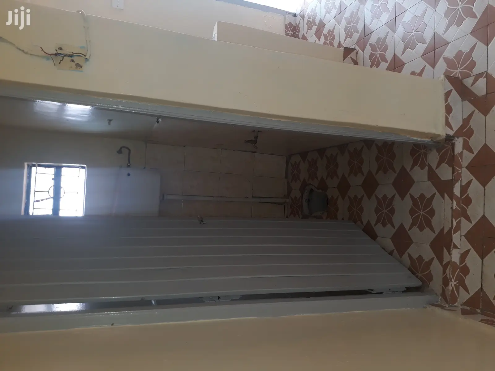 Parklands Spacious Bedsitter Available for Rent in Parklands/Highridge