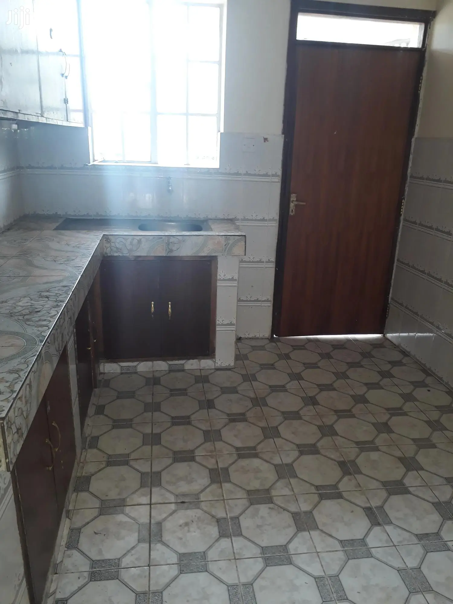 Luxurious One-Bedroom Flat Available in Westlands - Rent Now in Westlands