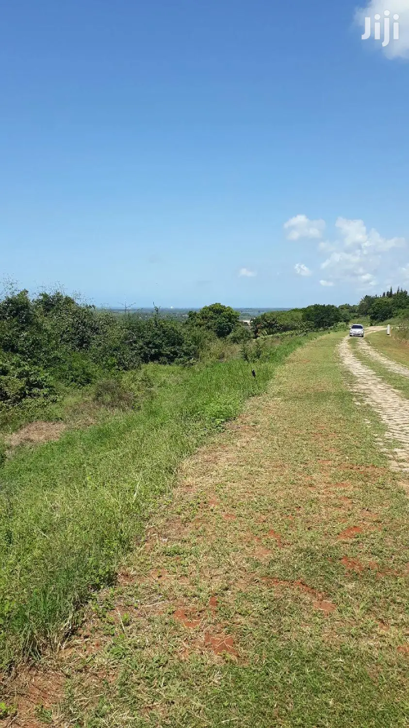 1 Acre Plot in Exclusive Vipingo Ridge Available in Mtwapa