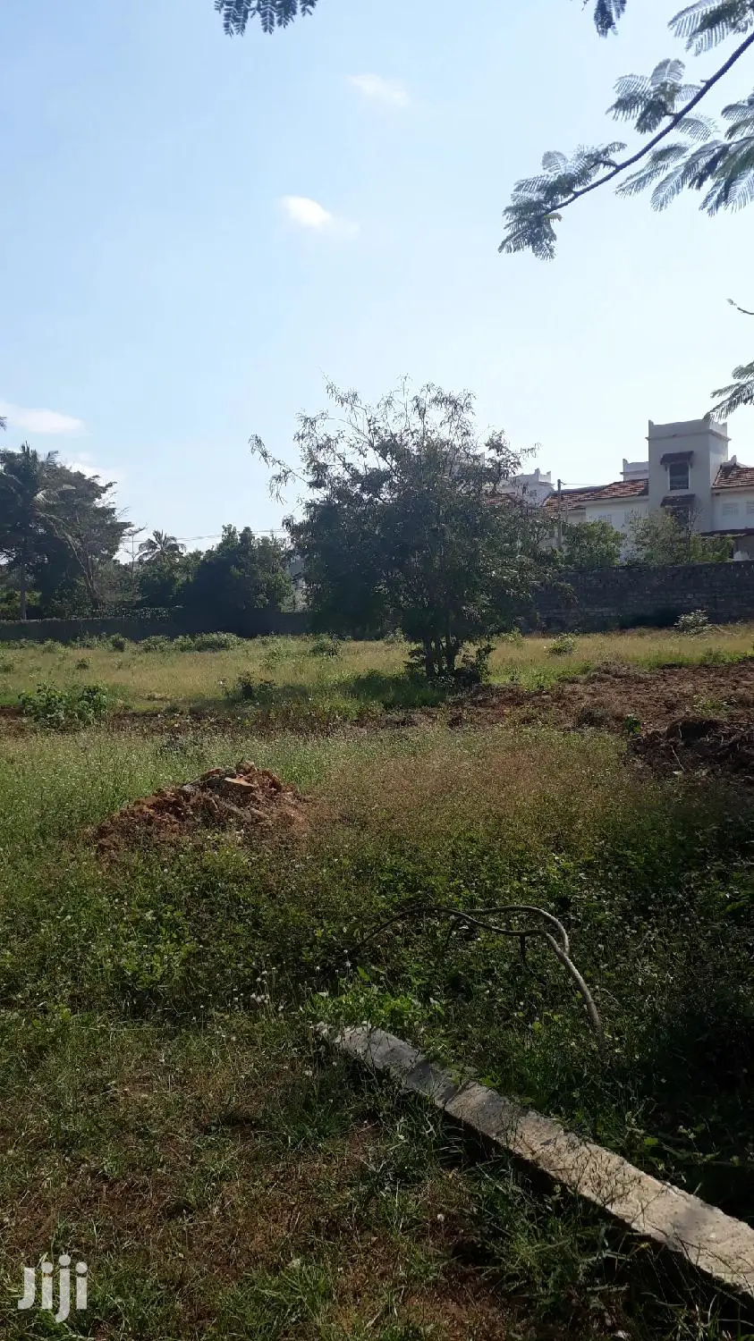 Spacious Half Acre Plot for Sale in Nyali - Prime Location Investment Opportunity in Nyali