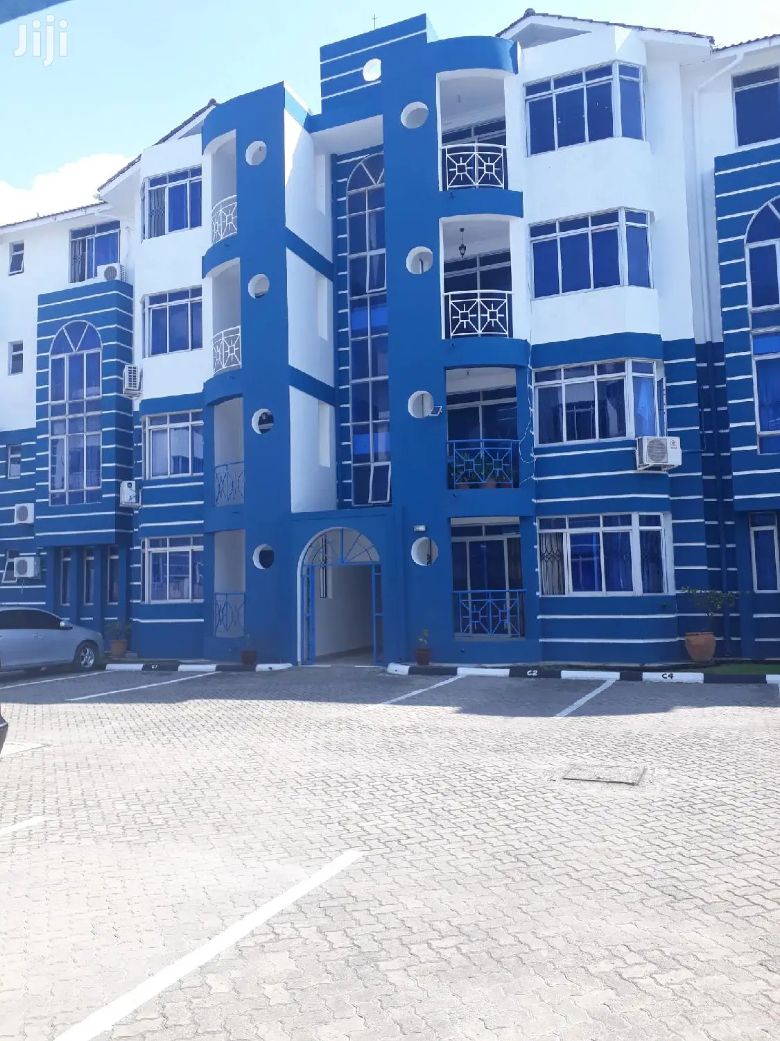 Luxury 3-Bedroom Apartments in Nyali: Dream Home Awaits in Nyali
