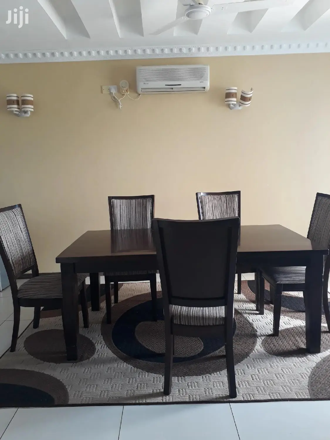 Beachfront 2/3 Bedroom Apartment - Ready to Move In in Nyali