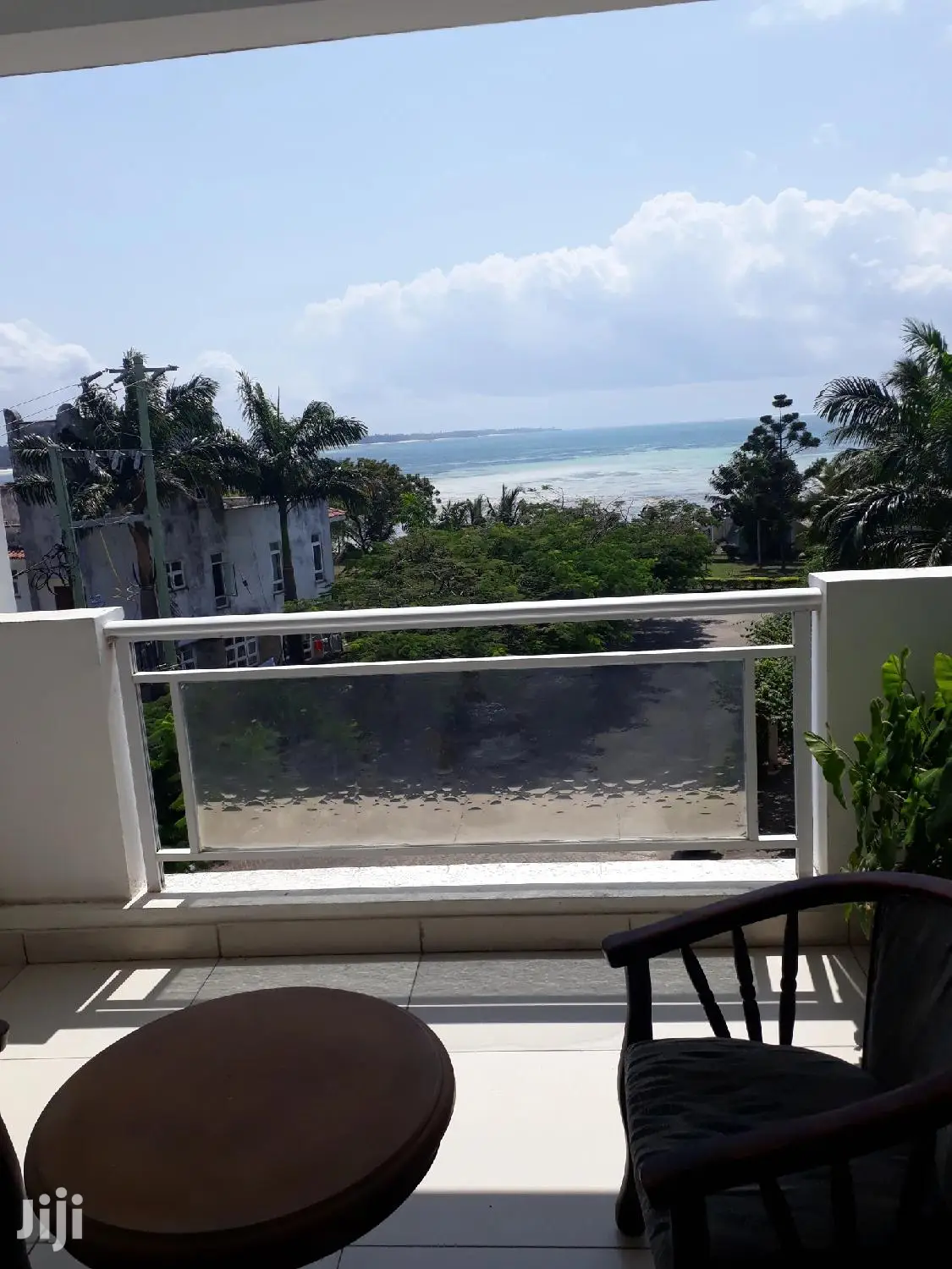 Beachfront 2/3 Bedroom Apartment - Ready to Move In in Nyali