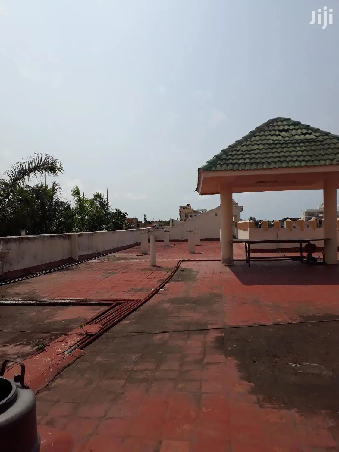 10 Bedroom Mansion in Exclusive Nyali Neighborhood in Nyali
