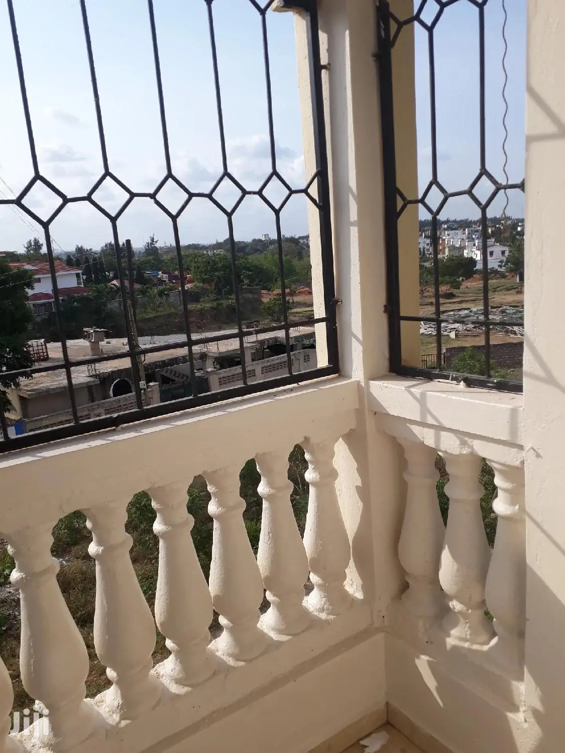 Nyali 2-Bedroom Apartment Up for Grabs - Don't Miss Out! in Nyali