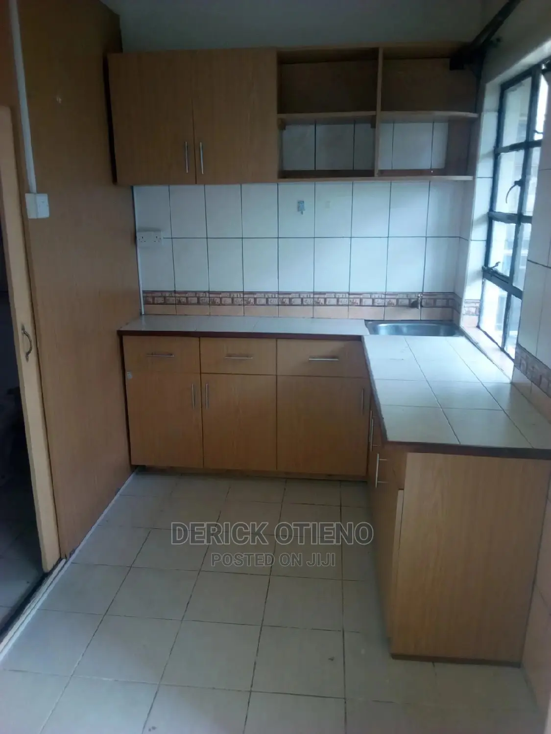 Bedsitter Awaits Tenant Along Ngong Road: Convenient & Stylish in Kilimani