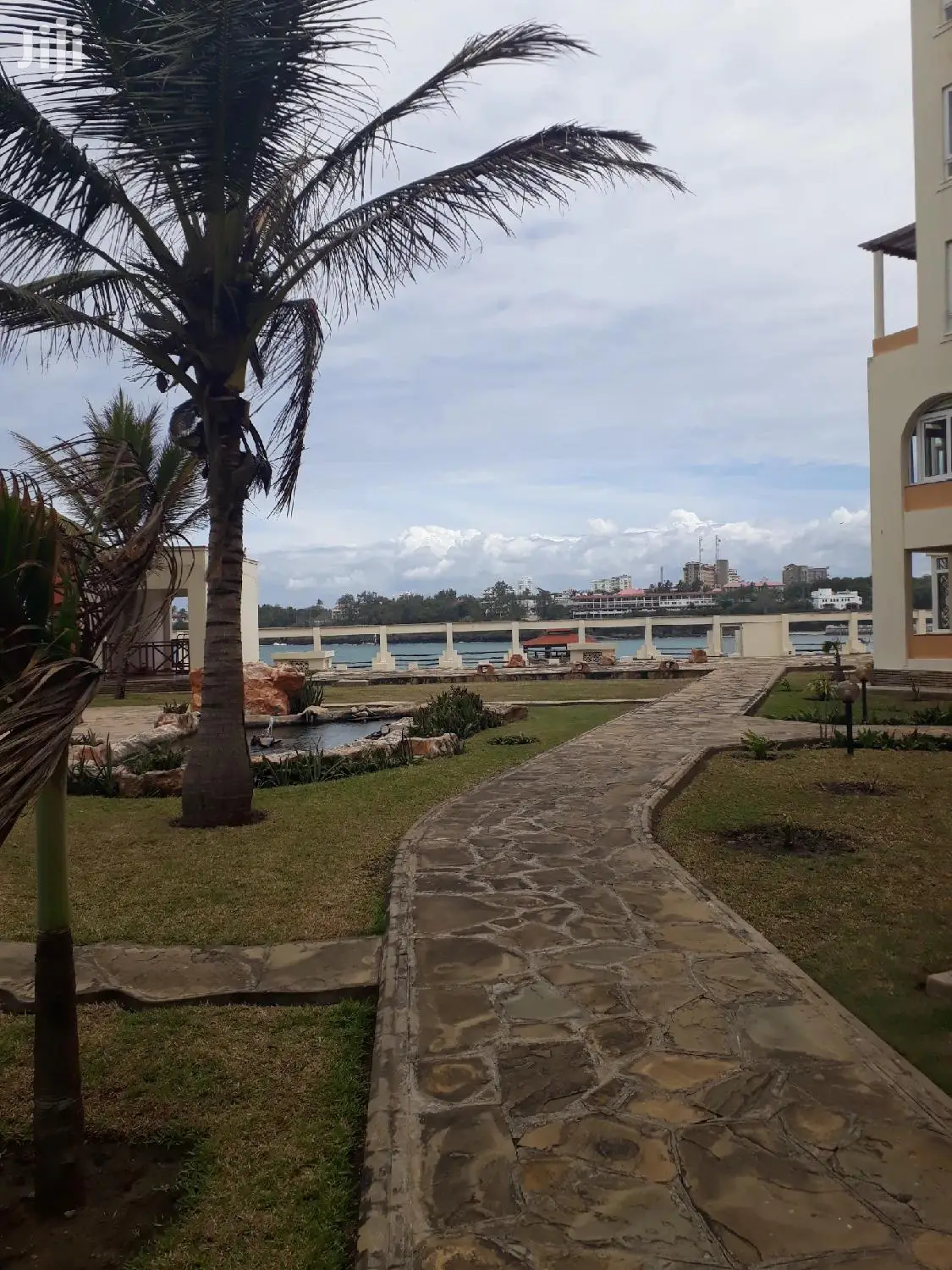 Find Your Dream Beach Apartment in Nyali - For Sale in Nyali
