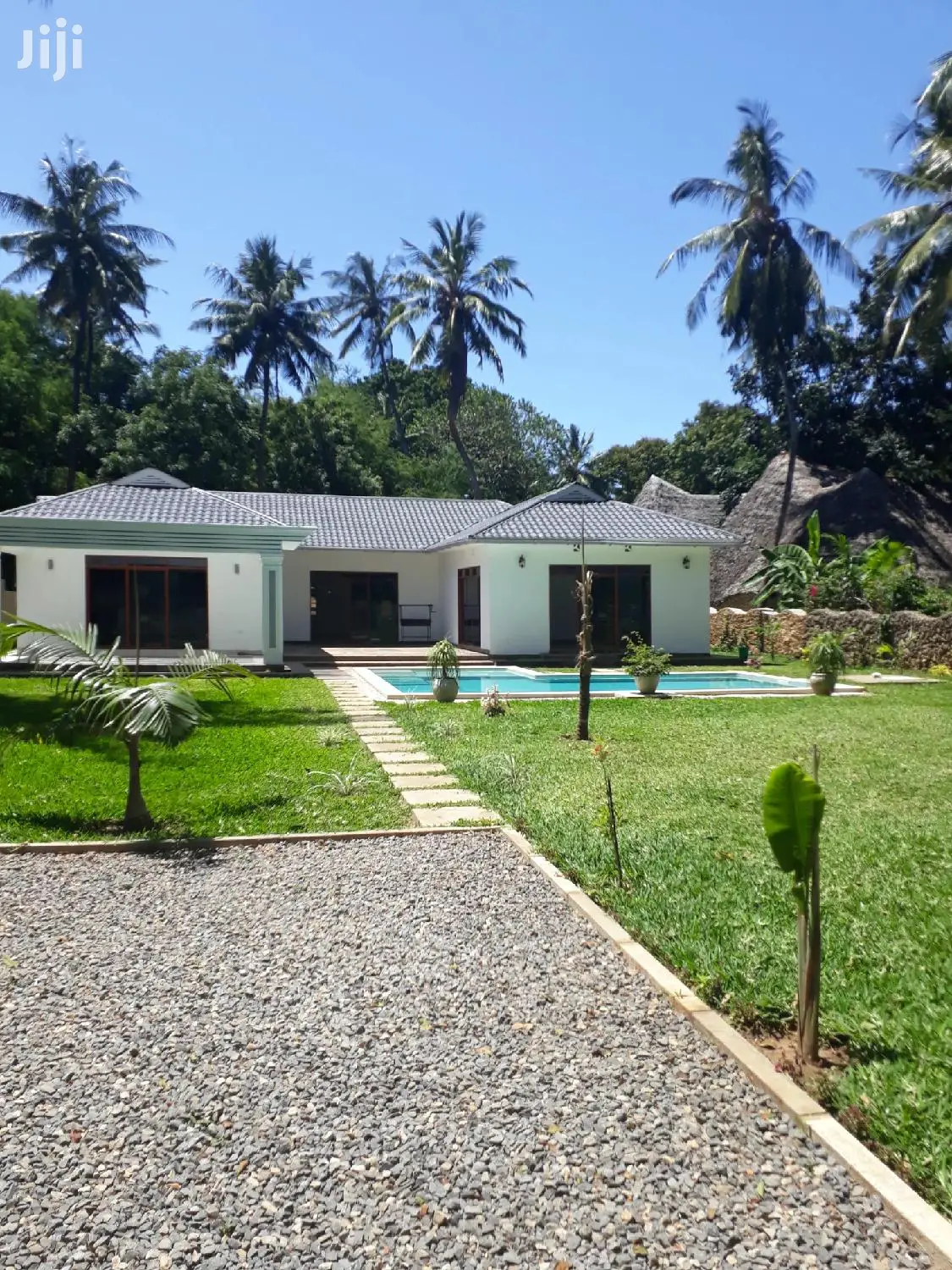 Mtwapa 3-Bedroom Home: Comfortable Living Space Awaits in Mtwapa