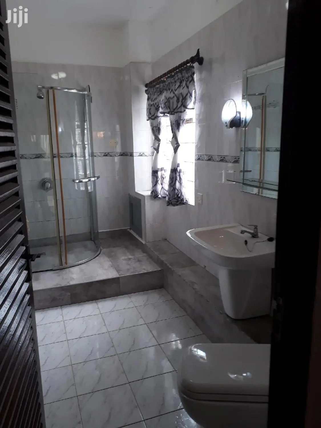 Nyali 1-Bedroom Flat for Rent - Fully Furnished and Ready to Move In in Nyali