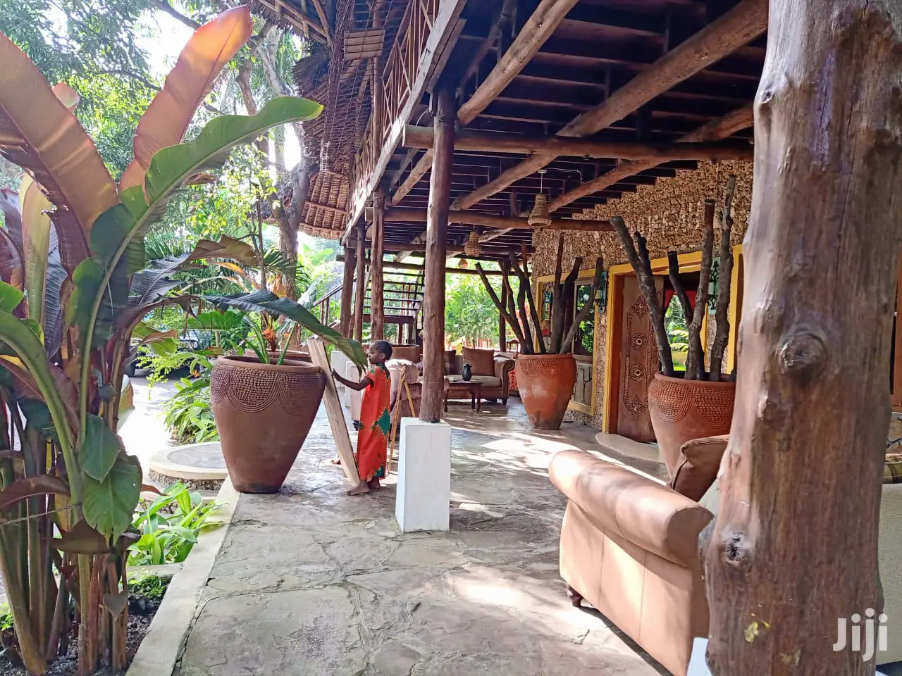 Villa in Mtwapa: 4 Bedroom House on 2 Acre Land for Sale in Mtwapa