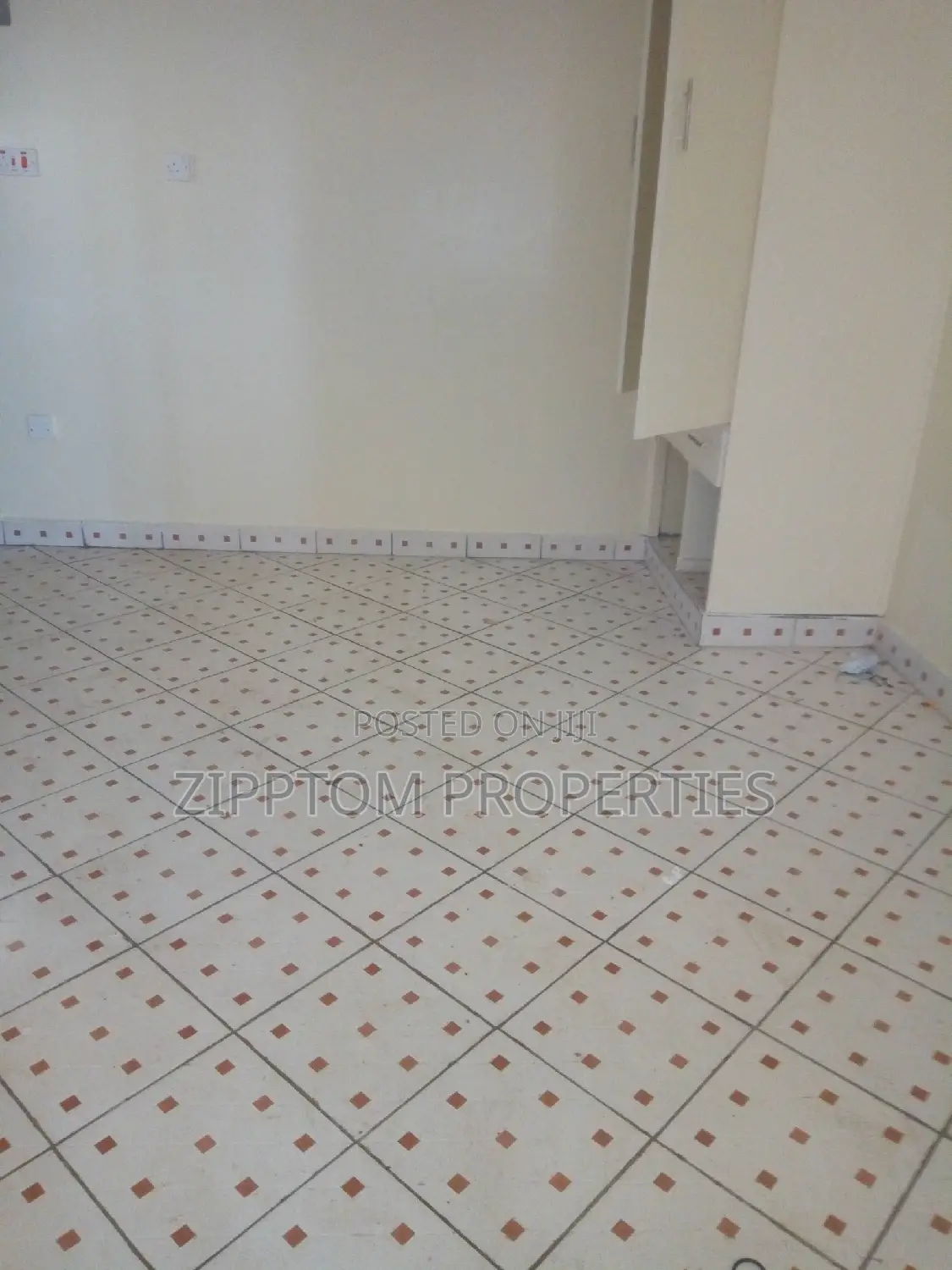 Studio to Let in South B in South B
