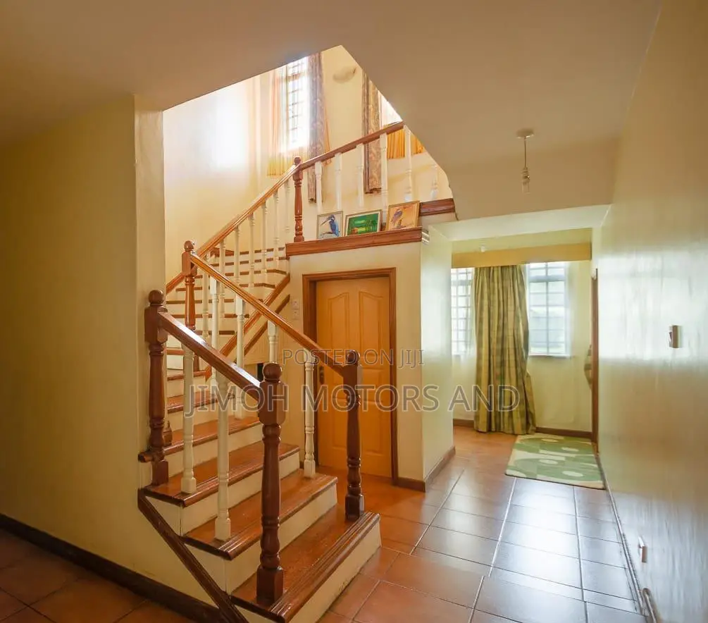 . House for Sale: Spacious Home in Ridgeways in Parklands/Highridge