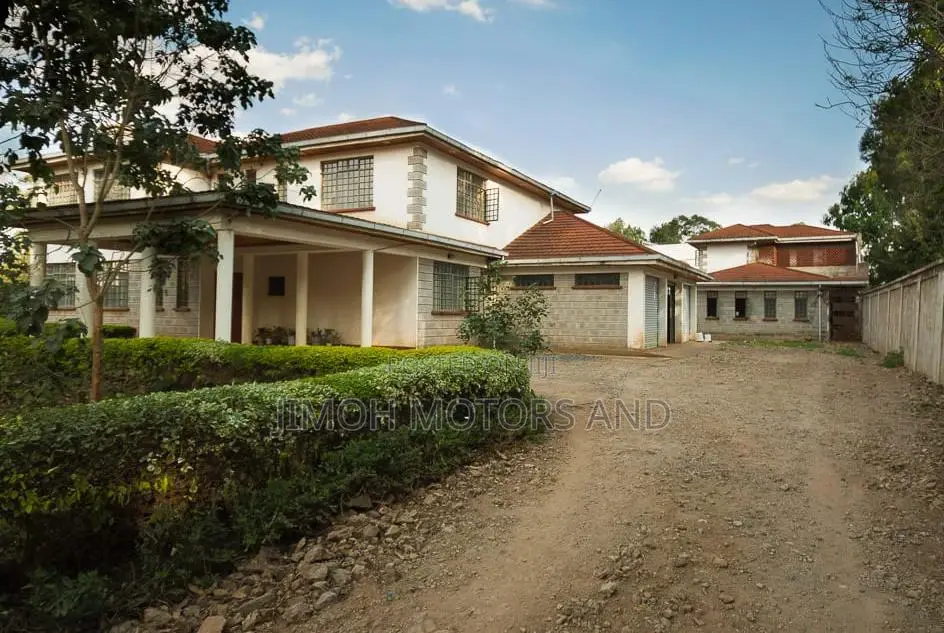 . House for Sale: Spacious Home in Ridgeways in Parklands/Highridge