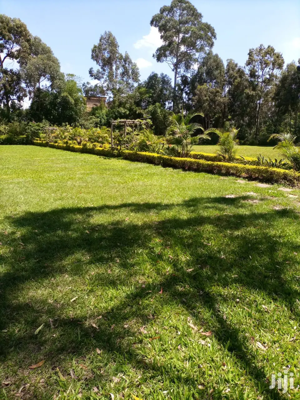 2-Acre Land in Sought-After Runda Mumwe for Sale in Runda