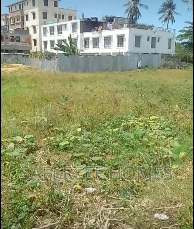 1/8 Acre Land: 40 x 80 Plot for Sale - Build Your Dream Home in Mtwapa