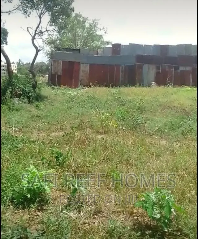 1/8 Acre Land: 40 x 80 Plot for Sale - Build Your Dream Home in Mtwapa