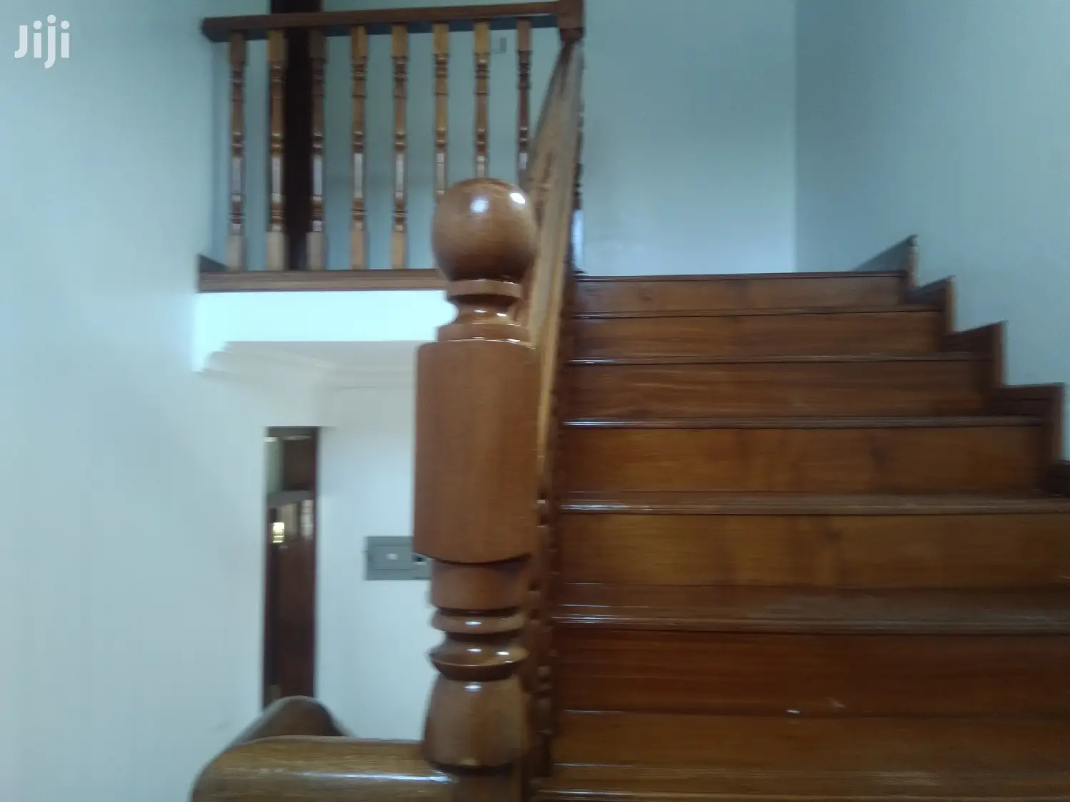 4-Bedroom Property on Thigiri Road for Lease: 2 DSSQs in Kitisuru