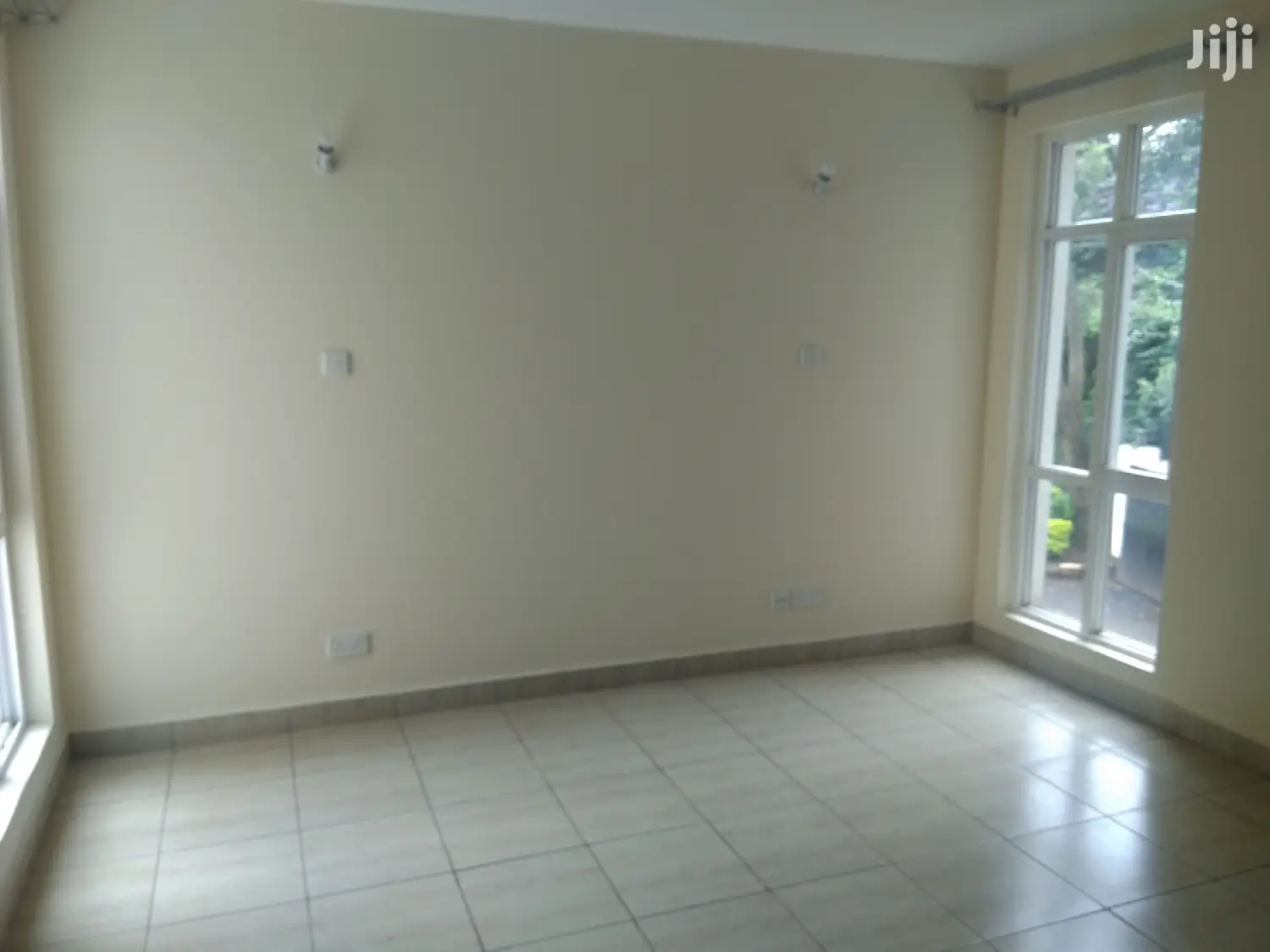 3-Bedroom House with DSQ on Riara Road - Modern Living Space in Lavington
