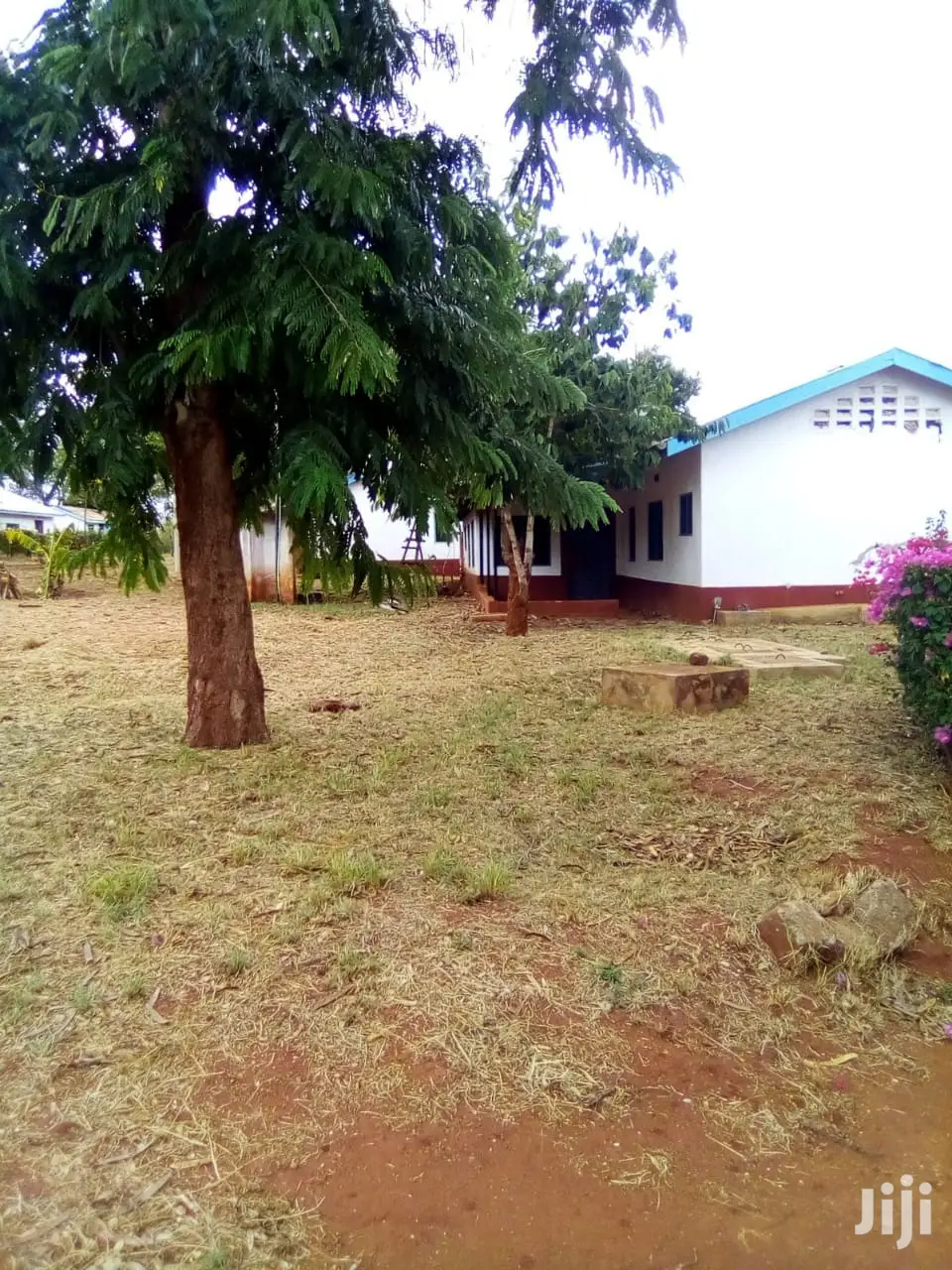 Furnished 10bdrm Villa in Ngolia for sale in Ngolia