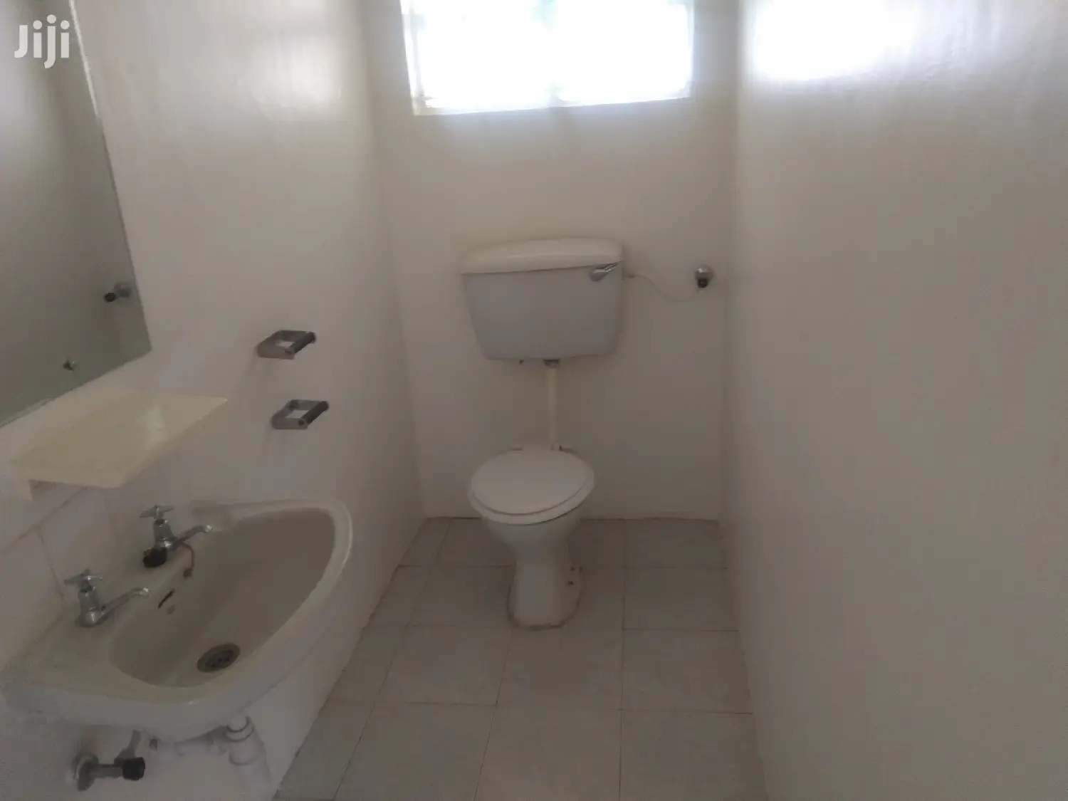 Magnificent 5-Bedroom Maisonette with Dedicated Square - Now Available in Kilimani