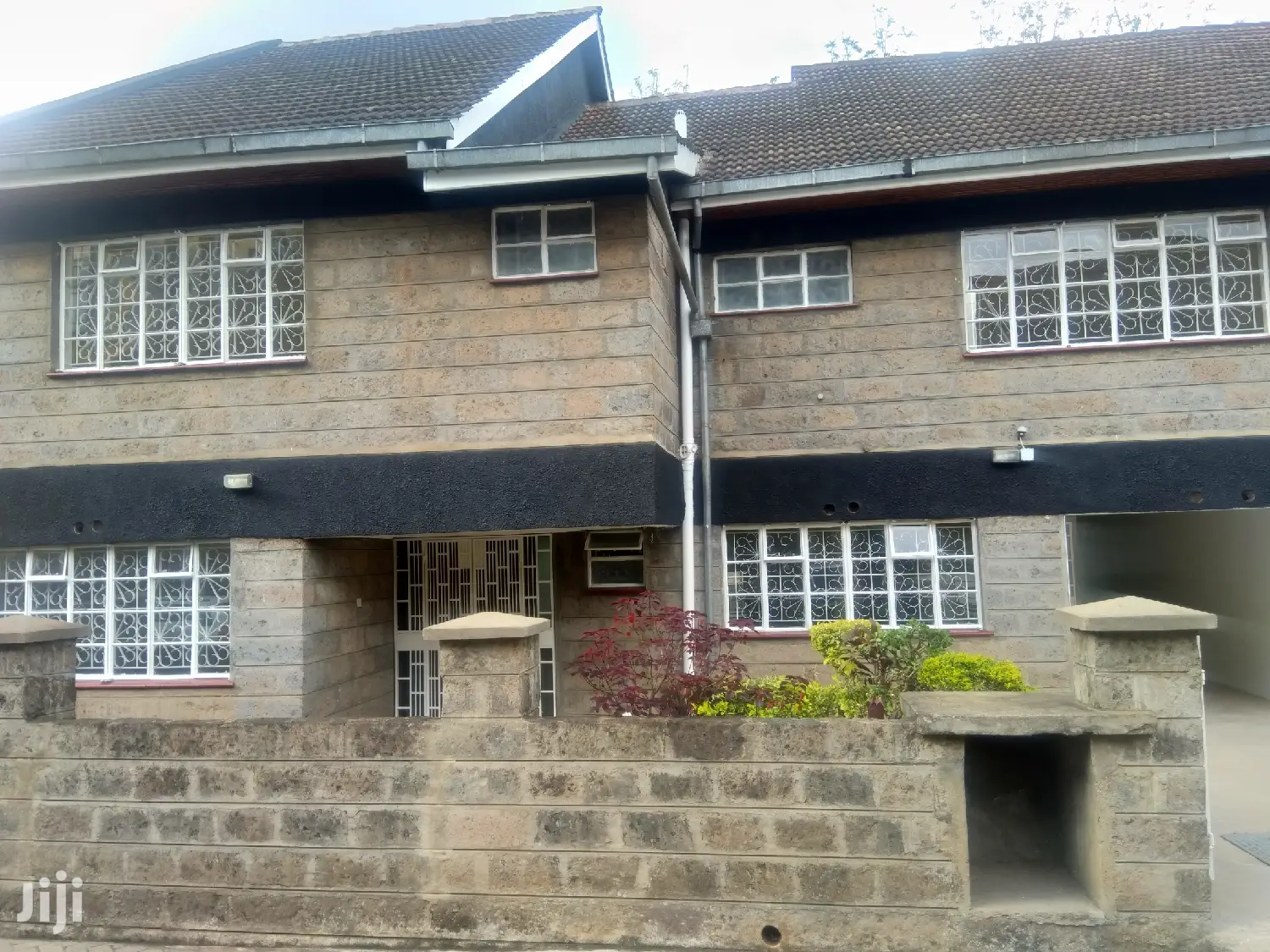 Magnificent 5-Bedroom Maisonette with Dedicated Square - Now Available in Kilimani