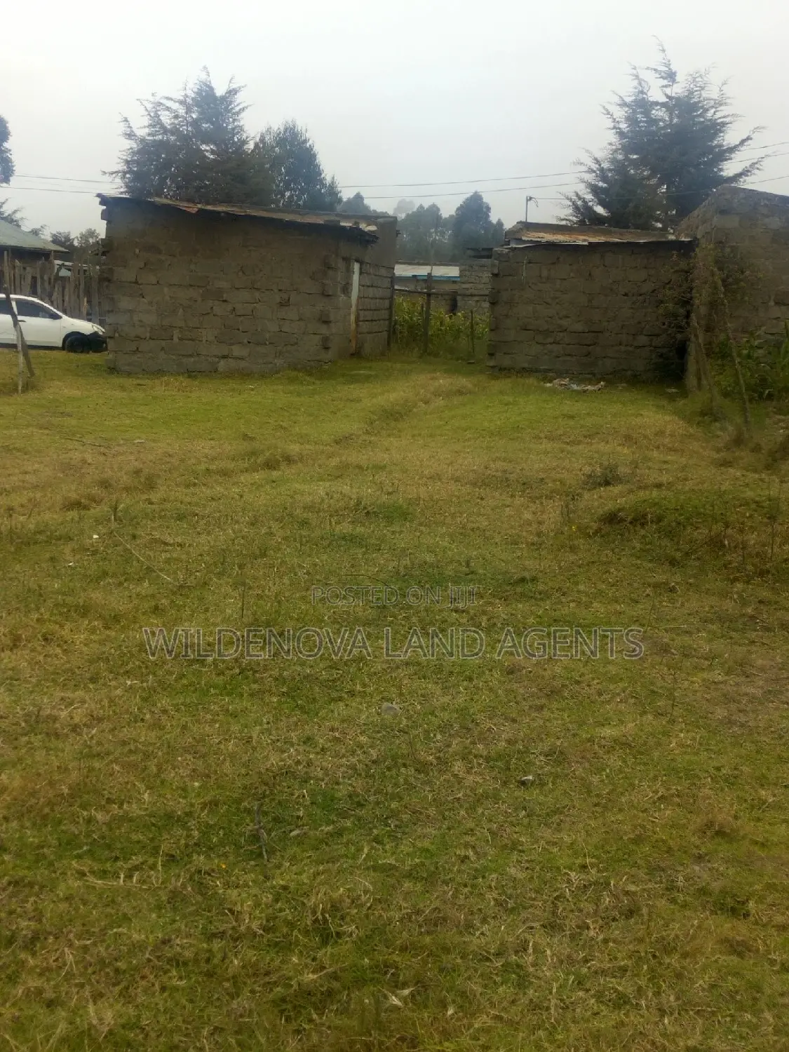 Flyover Plot Sale: 50*100 Square Metres Near Wakimbo Shopping Centre in Magumu