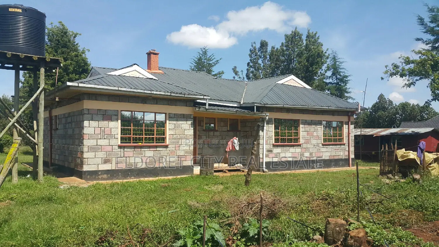 Stylish 3-Bedroom Property Available in 1/4 Plus 1/8 in Eldoret CBD