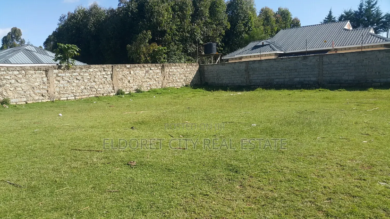 1/4 Plot with Title Annex - Excellent Real Estate Offer in Eldoret CBD