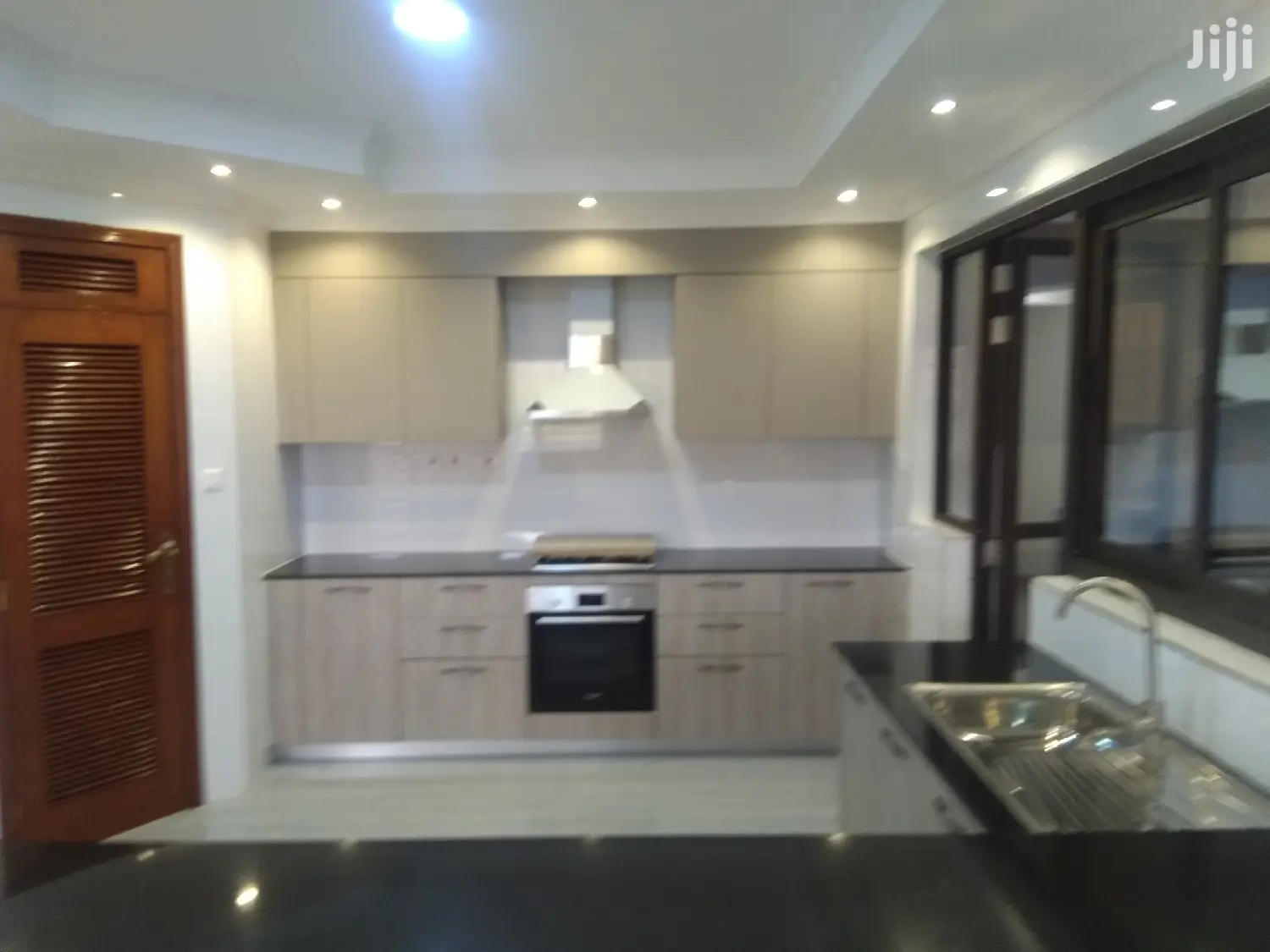 High-End 3-Bedroom Apartments with Dsq - For Sale - Live the Dream in Parklands/Highridge