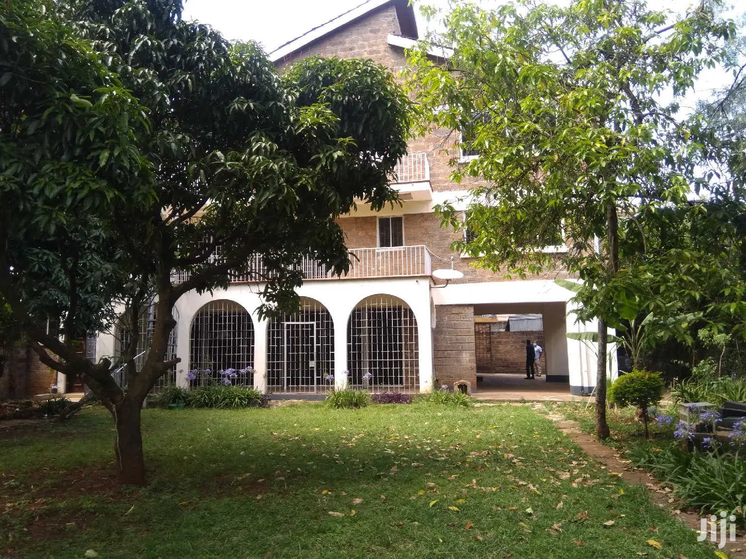 Elegant 7-Bedroom Duplex with DSQ Available for Letting in Kilimani
