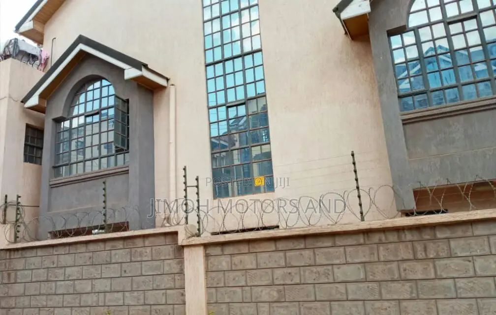 Elegant Home in Runda: Ideal for a Professional Family in Parklands/Highridge