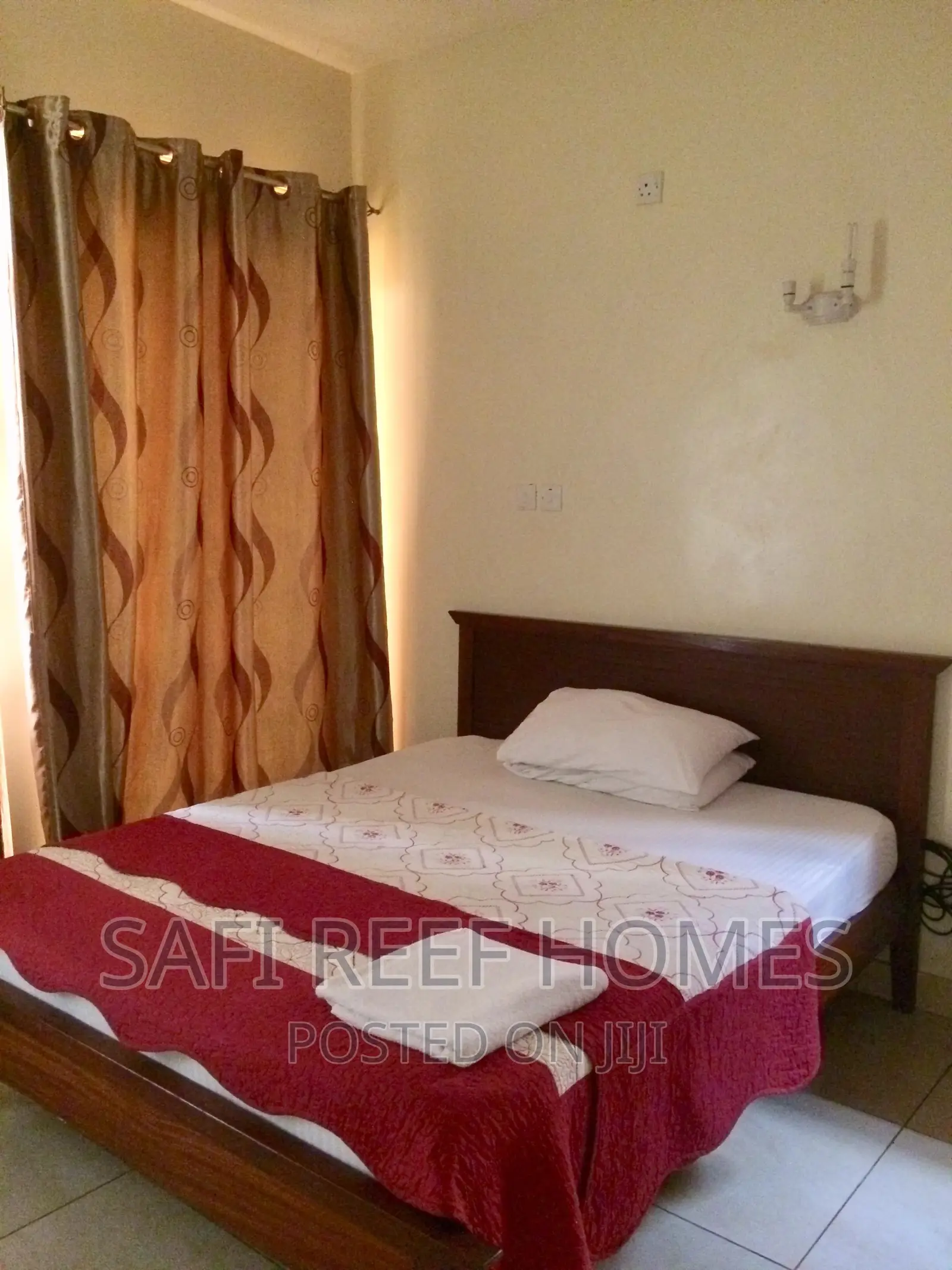 Unfurnished 3-Bedroom Flat in Citymall - Ideal for Families in Nyali