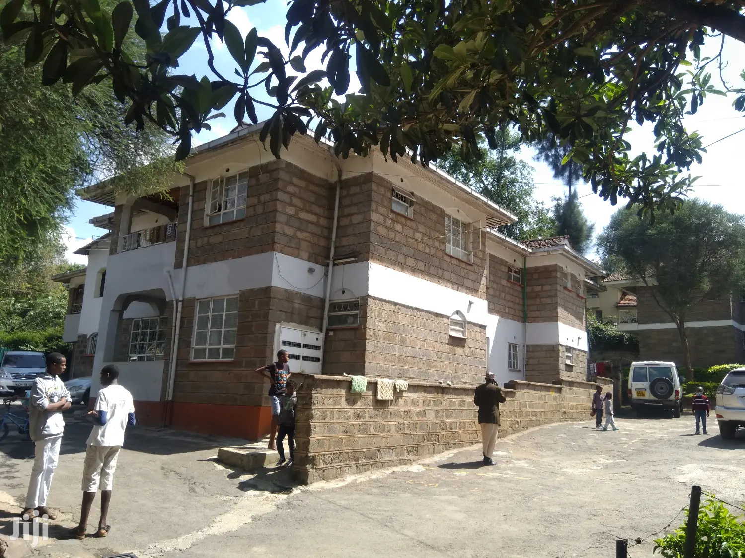 Spacious 2apartments Riara Road To Let in Lavington
