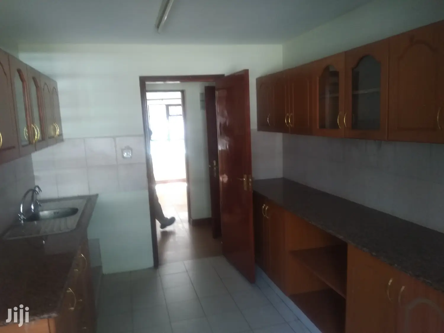 Kileleshwa 2-Bedroom Apartment: Spacious and Ready to Rent in Kileleshwa