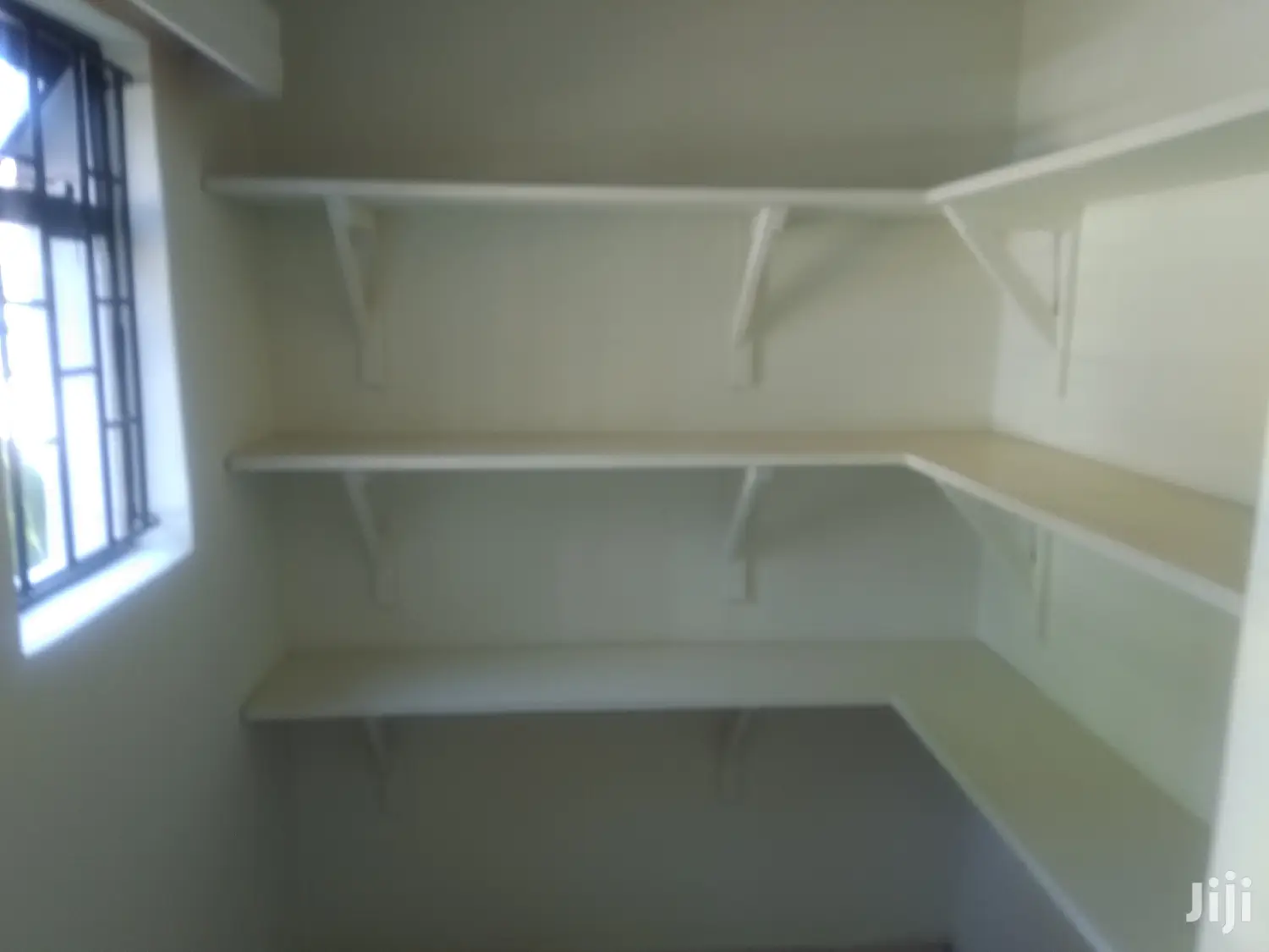 Kileleshwa's Spacious 1-Bedroom Apartment Available for Let in Kileleshwa
