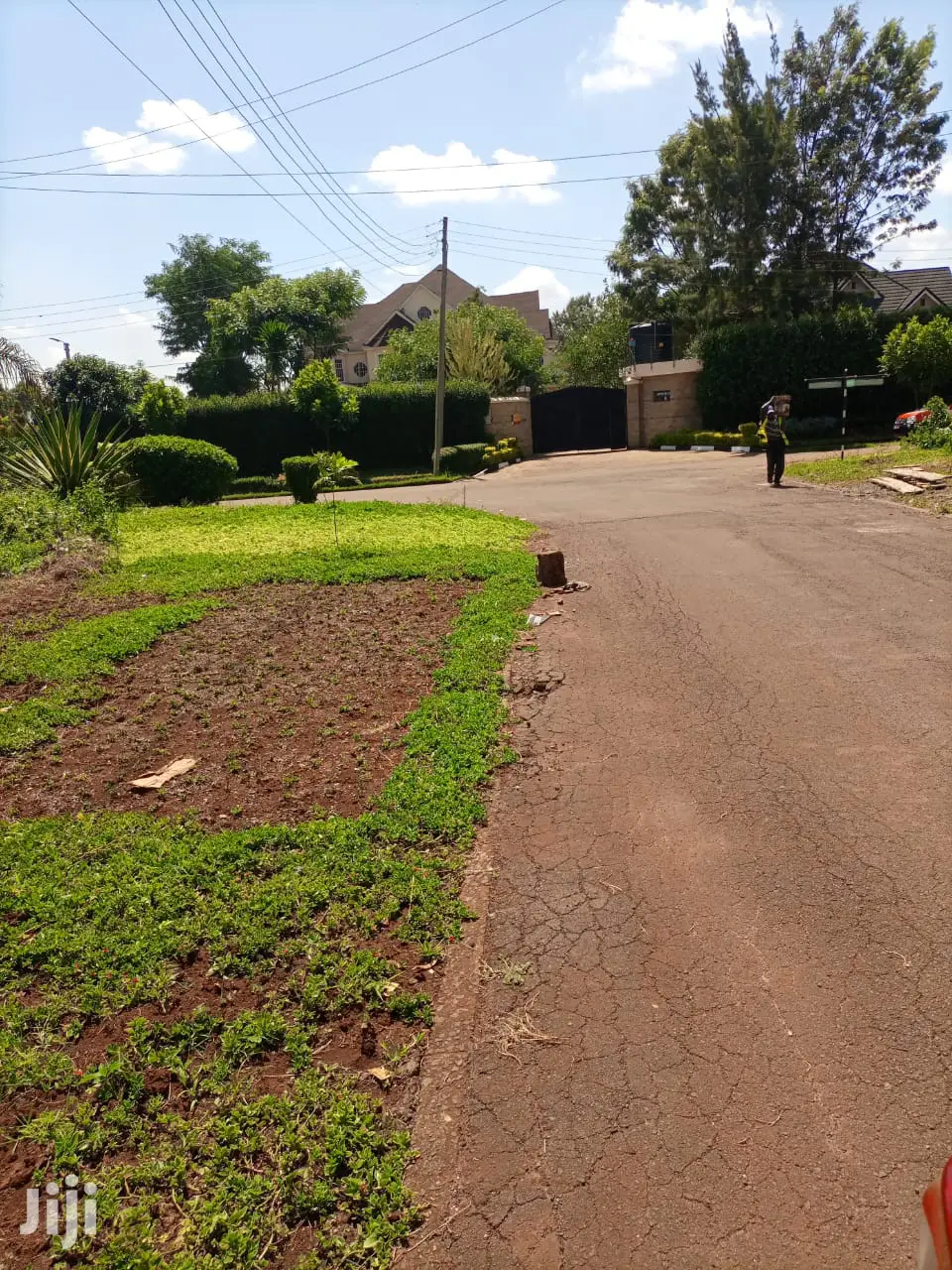 Runda Mumwe 3/4 Home: Prime Location, Near Embassy E - For Sale in Runda
