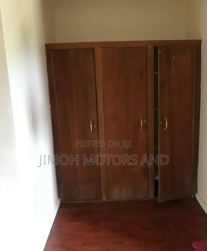 Three Stars Hotel in Lovington - Investment Property for Sale in Parklands/Highridge
