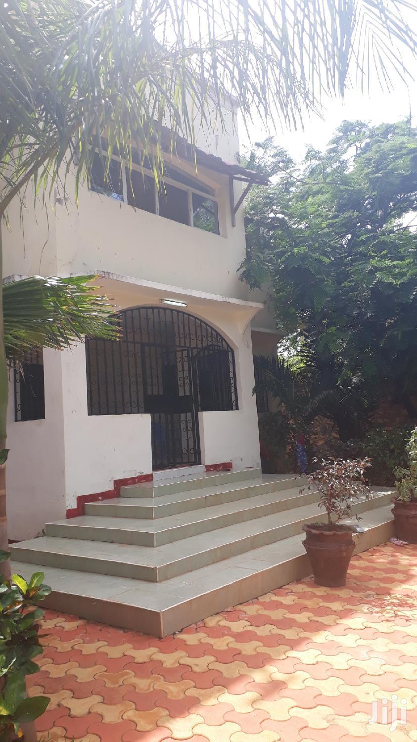 4 Well-Maintained 2-Bedroom Properties in Malindi in Malindi
