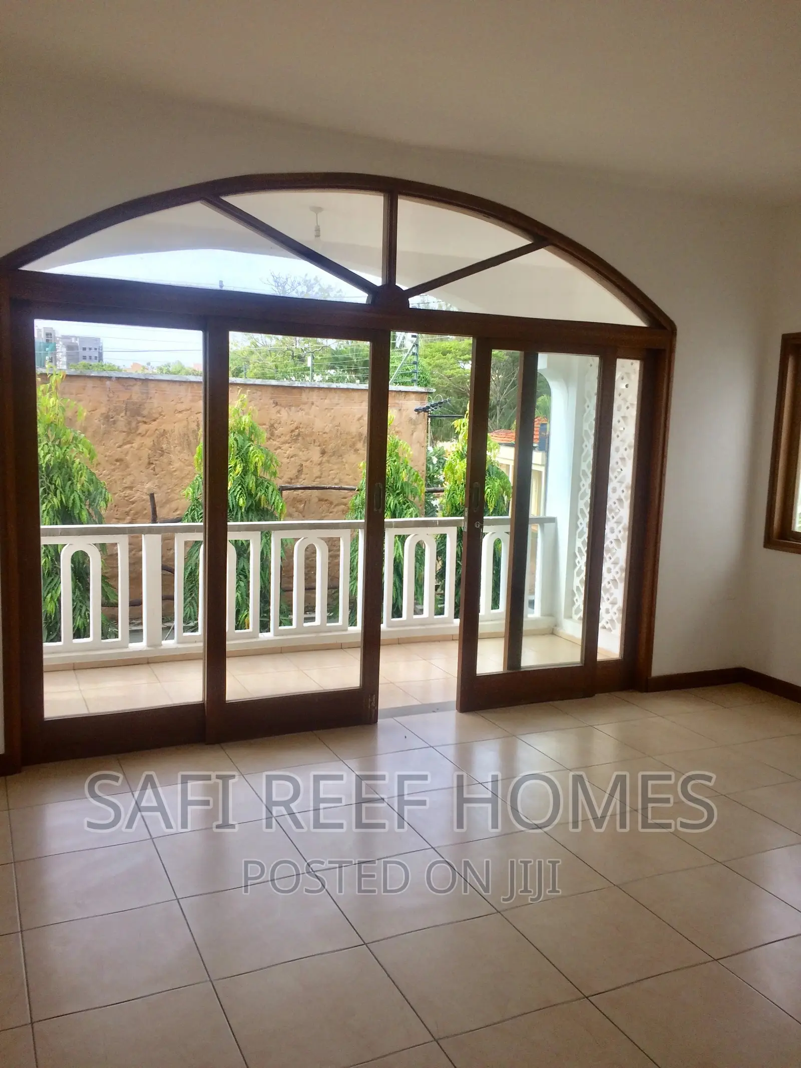 5-Bedroom villa in Nyali, Mombasa - ideal for large families in Nyali