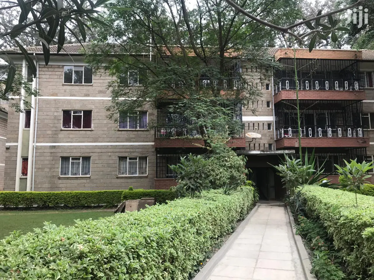 Spacious One-Bedroom Flat in Hurlingham - Available for Rent in Kilimani